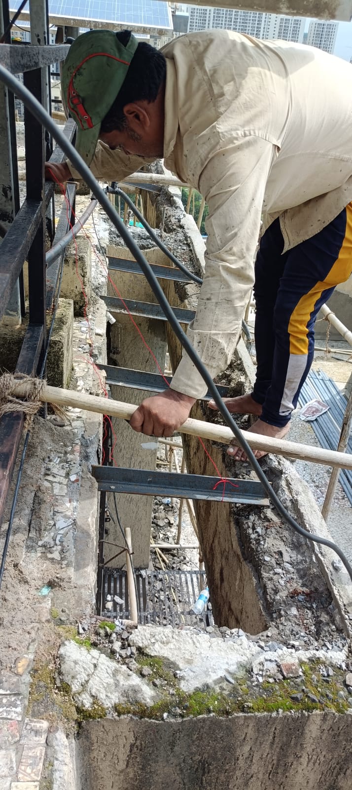 Structure repair 31